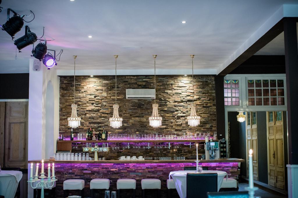 雨果·德弗里斯公园酒店 卢特伦 外观 照片
